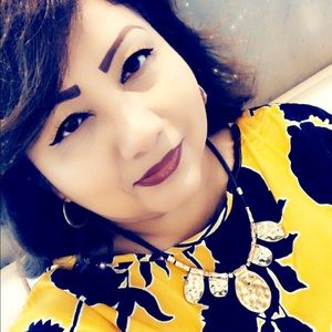 Meet your Posher, Maricela